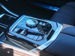 BMW 7 Series 750e xDrive Plug-In Hybrid 2026