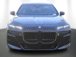 BMW 7 Series 750e xDrive Plug-In Hybrid 2026