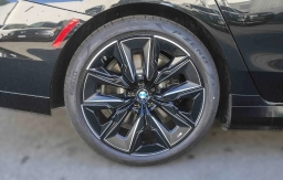 BMW 7 Series 750e xDrive Plug-In Hybrid 2026