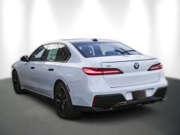 BMW 7 Series 750e xDrive Plug-In Hybrid 2026