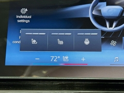 BMW 7 Series 750e xDrive Plug-In Hybrid 2026