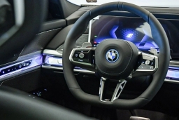 BMW 7 Series 750e xDrive Plug-In Hybrid 2026