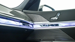 BMW 7 Series 750e xDrive Plug-In Hybrid 2026