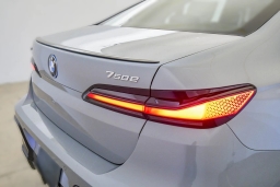 BMW 7 Series 750e xDrive Plug-In Hybrid 2026