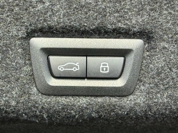 BMW 5 Series 530i Sedan 2026