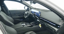 BMW 5 Series 530i Sedan 2026