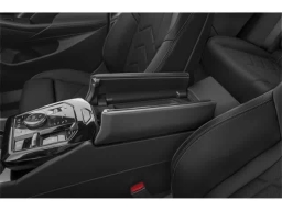 BMW 5 Series 530i xDrive Sedan 2026