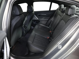 BMW 5 Series 530i xDrive Sedan 2026