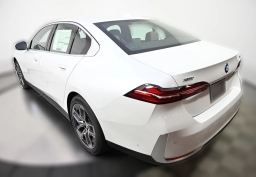 BMW 5 Series 530i xDrive Sedan 2026