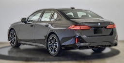 BMW 5 Series 530i xDrive Sedan 2026