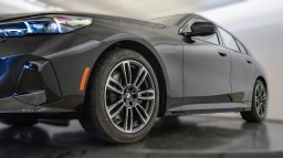 BMW 5 Series 530i xDrive Sedan 2026