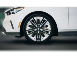 BMW 5 Series 530i xDrive Sedan 2026