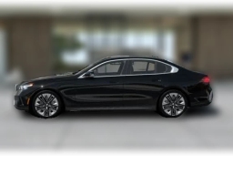 BMW 5 Series 530i xDrive Sedan 2026