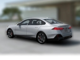 BMW 5 Series 530i xDrive Sedan 2026