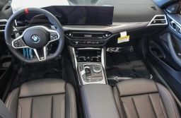 BMW 4 Series M440i Convertible 2026