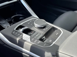BMW 4 Series M440i Convertible 2026