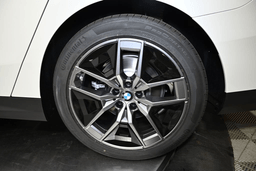 BMW 5 Series 540i xDrive Sedan 2026