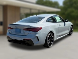 BMW 4 Series M440i Coupe 2026