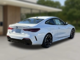 BMW 4 Series M440i Coupe 2026