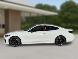 BMW 4 Series M440i Coupe 2026