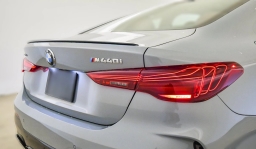 BMW 4 Series M440i xDrive Coupe 2026