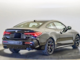 BMW 4 Series M440i xDrive Coupe 2026
