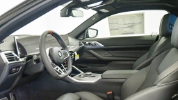 BMW 4 Series M440i xDrive Coupe 2026