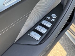 BMW 8 Series M850i xDrive Convertible 2026