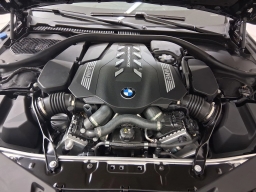 BMW 8 Series M850i xDrive Convertible 2026