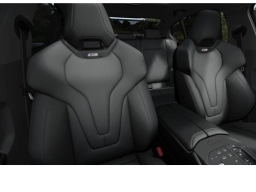 BMW M5 Base (A8) Sedan 2026