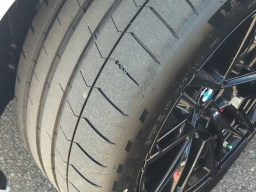 BMW M5 Base (A8) Sedan 2026