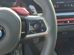 BMW M5 Base (A8) Sedan 2026