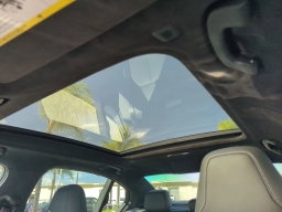 BMW M5 Base (A8) Sedan 2026