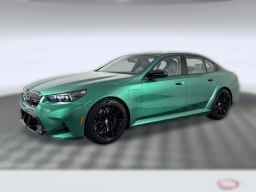 BMW M5 Base (A8) Sedan 2026