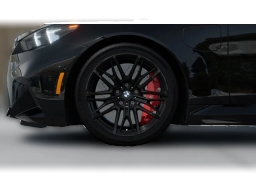 BMW M5 Base (A8) Sedan 2026