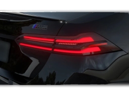 BMW M5 Base (A8) Sedan 2026