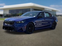 BMW M5 Base (A8) Sedan 2026