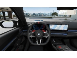 BMW M5 Base (A8) Sedan 2026