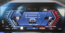 BMW M5 Base (A8) Sedan 2026