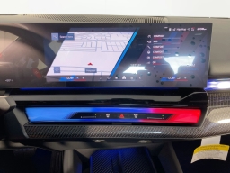 BMW M5 Base (A8) Sedan 2026