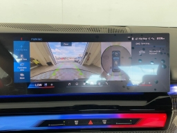 BMW M5 Base (A8) Sedan 2026