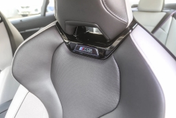 BMW M5 Base (A8) Sedan 2026