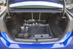 BMW M5 Base (A8) Sedan 2026