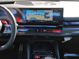 BMW M5 Base (A8) Sedan 2026