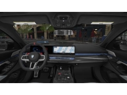 BMW M5 Base (A8) Sedan 2026