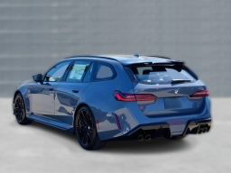 BMW M5 Base (A8) Touring 2026