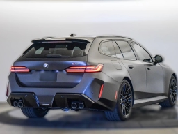 BMW M5 Touring 2026