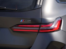 BMW M5 Base (A8) Touring 2026