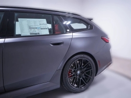 BMW M5 Base (A8) Touring 2026