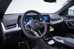 BMW X2 xDrive28i Sports Activity Coupe 2026